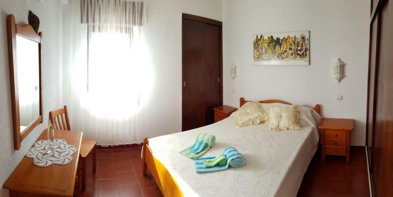 Apartamento Correia Αλμπουφέιρα Εξωτερικό φωτογραφία