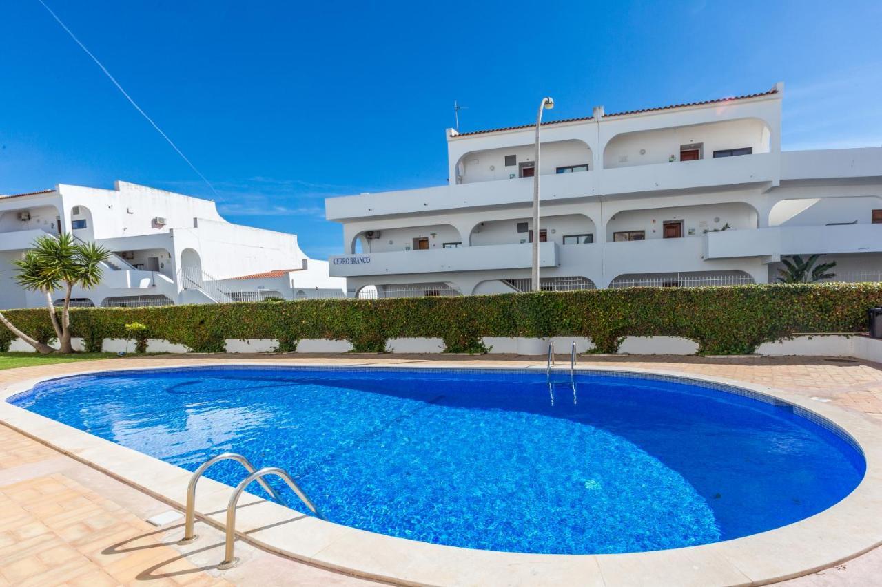 Apartamento Correia Αλμπουφέιρα Εξωτερικό φωτογραφία