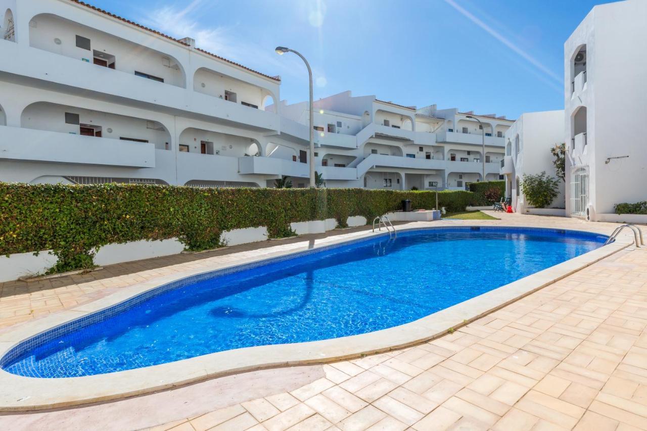 Apartamento Correia Αλμπουφέιρα Εξωτερικό φωτογραφία