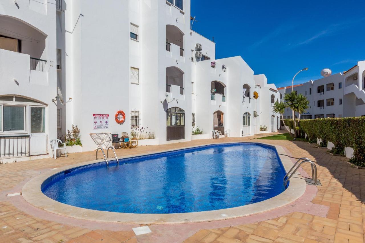 Apartamento Correia Αλμπουφέιρα Εξωτερικό φωτογραφία